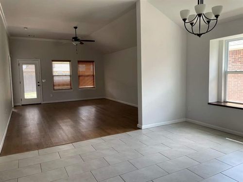 19616 Bolton Road, Edmond, OK, 73012 | Card Image