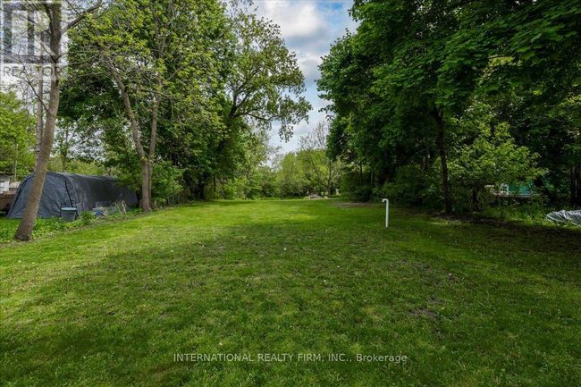 8061 Main St, House other with 3 bedrooms, 2 bathrooms and 3 parking in Everett ON | Image 29
