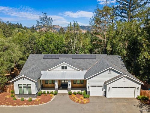 794 Los Olivos Rd, Santa Rosa, CA, 95404-2704 | Card Image
