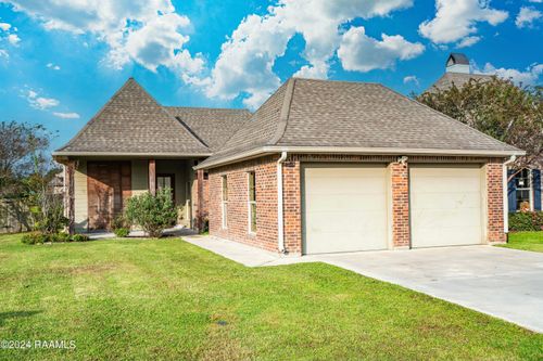 101 Tara Oak Dr, Carencro, LA, 70520-5776 | Card Image