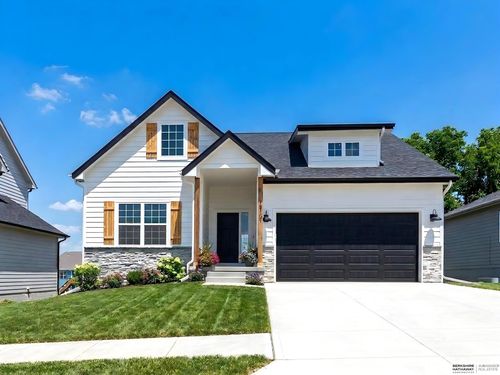 19102 Fir St, Gretna, NE, 68028-3593 | Card Image