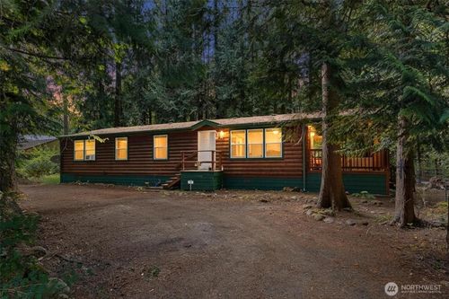 42096 Cedar St, Concrete, WA, 98237-8468 | Card Image