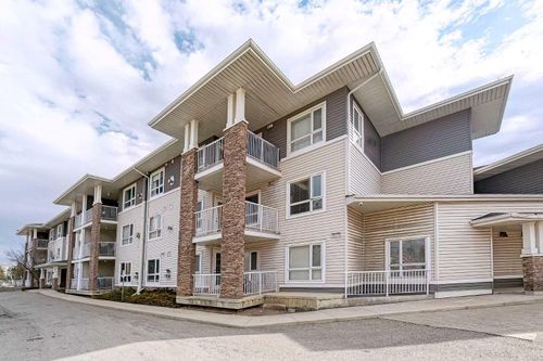 310-8200 4 Street Ne, Calgary, AB, T3K0K5 | Card Image