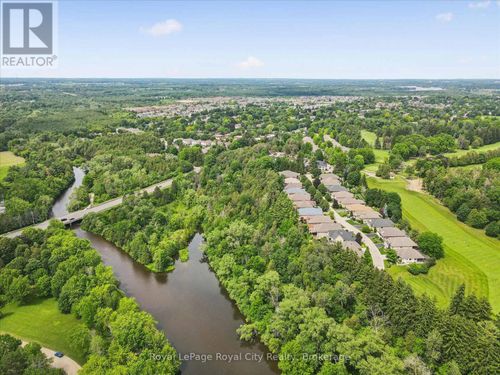 17 Fairway Lane, Guelph (Riverside Park), ON, N1E7A8 | Card Image