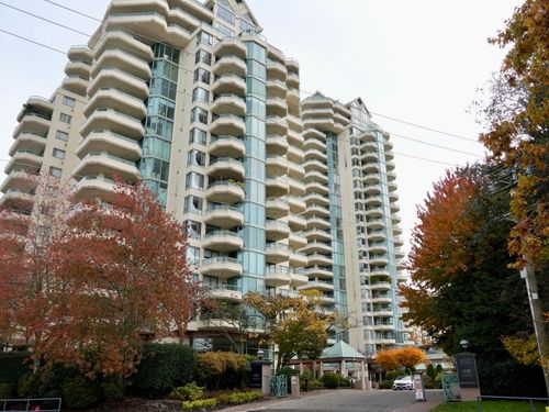 3d-328 Taylor Way, West Vancouver, BC, V7T2Y4 | Card Image