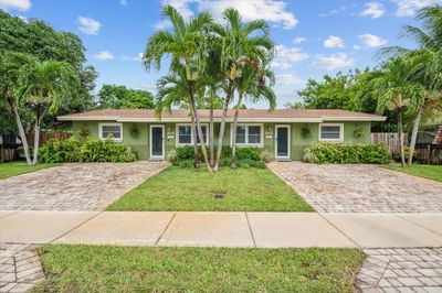 845-853 Ne 37th St, Home with 0 bedrooms, 0 bathrooms and 4 parking in Oakland Park FL | Image 1