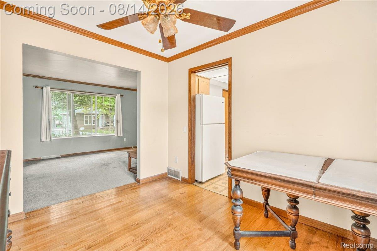 Residential in Commerce Charter Township 3