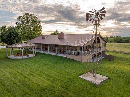 662 W 6th St, Schell City, MO, 64783-2609 | Card Image