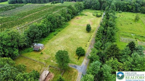 223 Brink Rd, Saylorsburg, PA, 18353-8506 | Card Image
