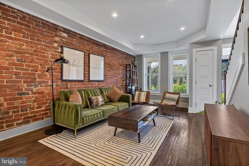 1182 Morse St Ne, WASHINGTON, DC, 20002-3806 | Card Image