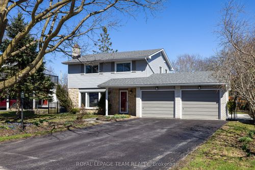 128 Welborne Ave, Kingston, ON, K7M4E9 | Card Image