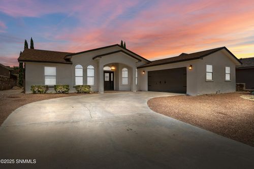 2168 Bisbee Ct, Las Cruces, NM, 88001-1556 | Card Image