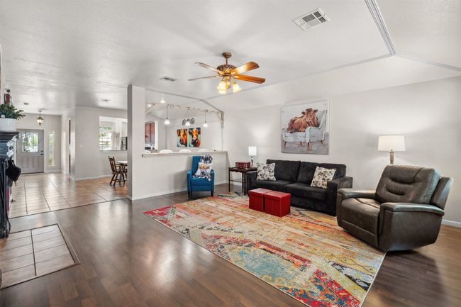 30310 Bumble Bee Dr, House other with 4 bedrooms, 2 bathrooms and 4 parking in Georgetown TX | Image 22
