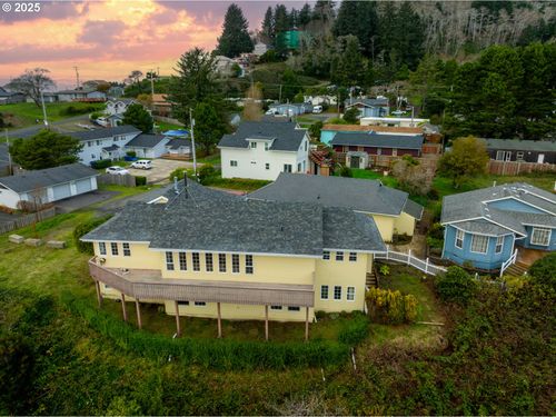 60 Se Cook Ave, Depoe Bay, OR, 97341-1935 | Card Image