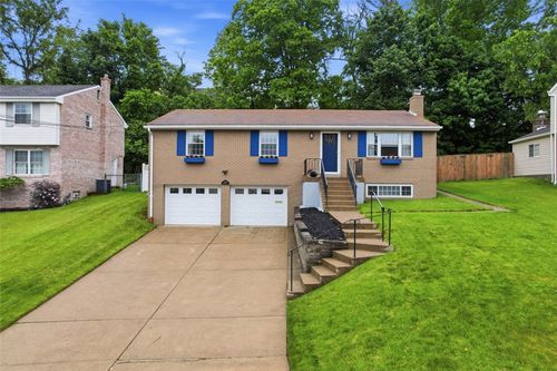 1407 Great Oak Dr, Pittsburgh, PA, 15220-2015 | Card Image