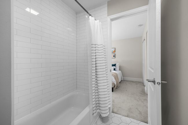 A - 1795 Vermont Dr, Condo with 2 bedrooms, 1 bathrooms and 3 parking in Elk Grove Village IL | Image 18