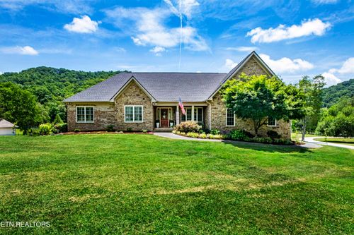 9436 Naff Rd, Heiskell, TN, 37754-2024 | Card Image