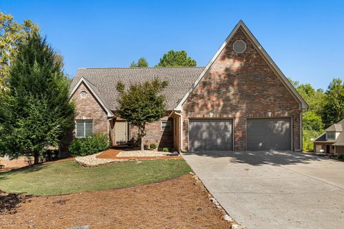 7601 Meadow Dr, Florence, AL, 35634 | Card Image