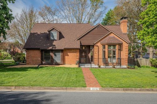 3615 Nutmeg Ct, ROCKINGHAM, VA, 22801-5310 | Card Image