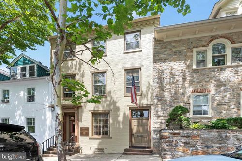 74-72 W Market St, BETHLEHEM, PA, 18018-5703 | Card Image