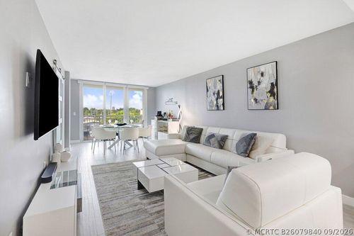 501-155 Isle Of Venice Dr, Fort Lauderdale, FL, 33301-1464 | Card Image