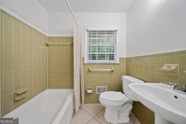 2985 Medinah Ct, House other with 3 bedrooms, 2 bathrooms and null parking in Chamblee GA | Image 22
