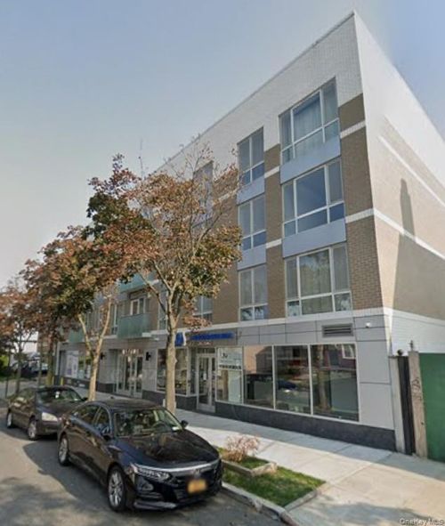 401n-15815 Union Tpke, Fresh Meadows, NY, 11366-1080 | Card Image