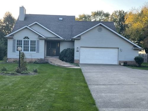 6235 Beverly Ave Ne, Canton, OH, 44721-3151 | Card Image