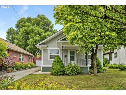 102 Ne 45th Ave, Portland, OR, 97213-2307 | Card Image