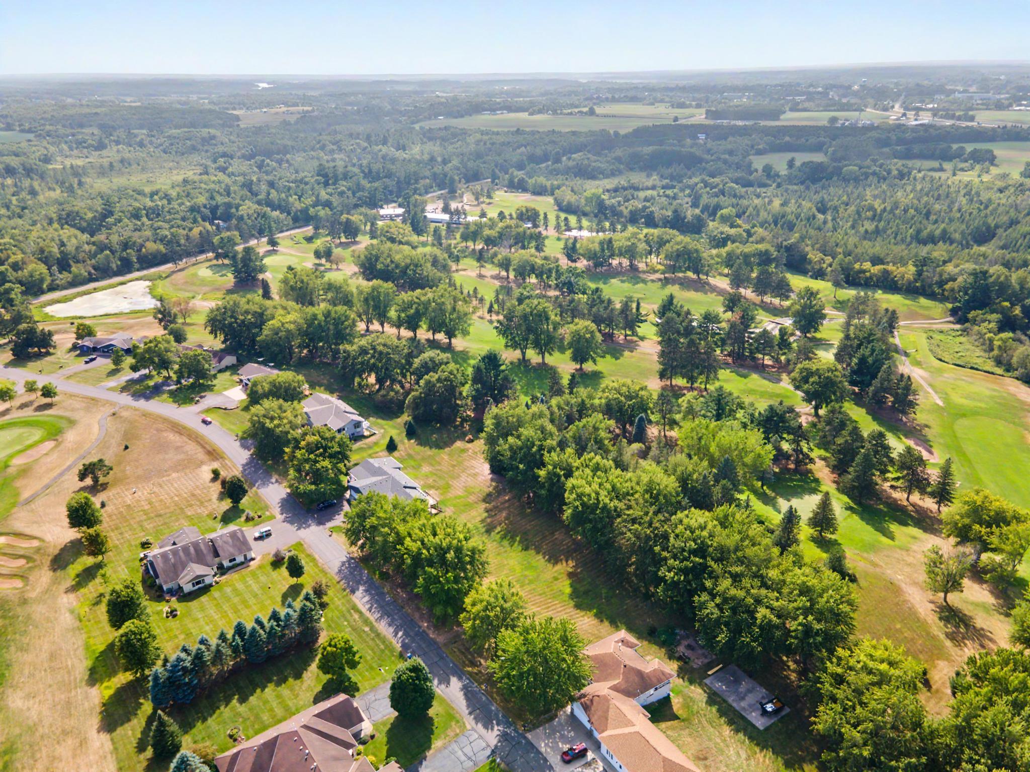 Land in Mora 4