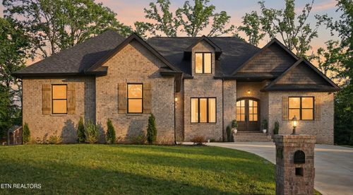 591 Yosemite Dr, Lenoir City, TN, 37771-8291 | Card Image