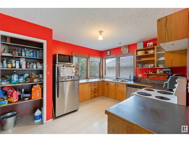 6513 53 Ave, House other with 4 bedrooms, 2 bathrooms and null parking in Redwater AB | Image 14