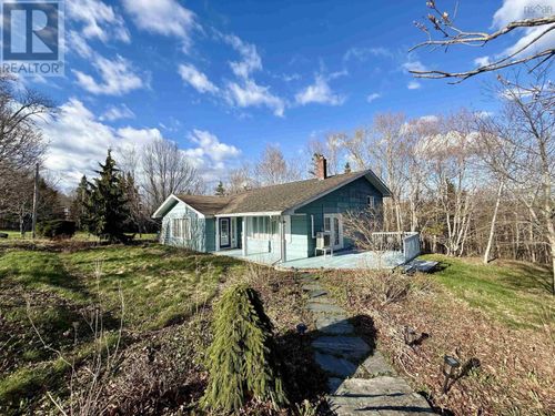82 Pulsifer Rd, Wittenburg, NS, B0N2J0 | Card Image
