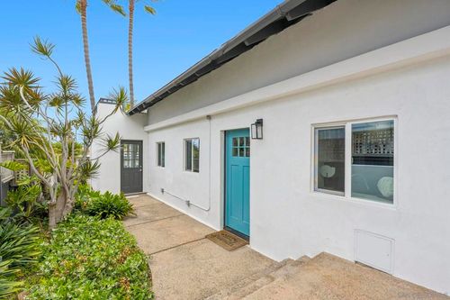 215 N Granados Ave, Solana Beach, CA, 92075-1210 | Card Image