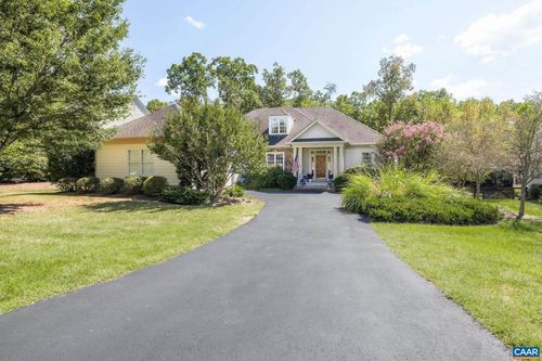 3351 Darby Rd, KESWICK, VA, 22947-2706 | Card Image