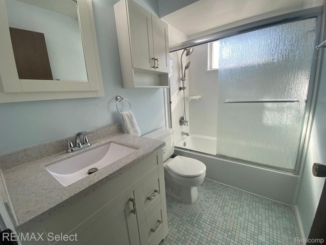 APT-1D - 3337 Field Rd, Condo with 2 bedrooms, 1 bathrooms and null parking in Clio MI | Image 6