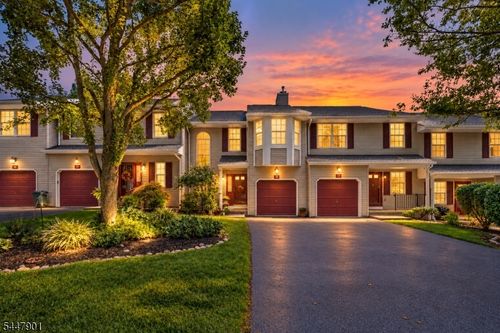 18 Pinehurst Dr, Washington, NJ, 07882-1547 | Card Image