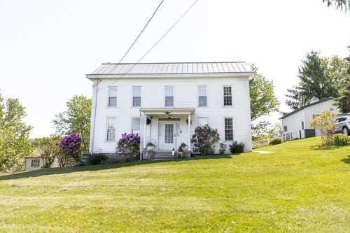 592 Hinerman Hill Rd, Glen Easton, WV, 26039-1456 | Card Image
