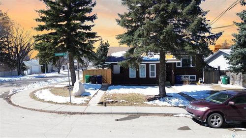 402A Gardiner Place, Saskatoon, SK, S7N2S9 | Card Image