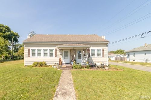 2001 S 14th St, New Castle, IN, 47362-2208 | Card Image