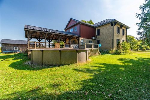 9516 Argyle St, Ailsa Craig, ON, N0M1A0 | Card Image