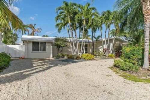 1925 Ne 29th Ct, Fort Lauderdale, FL, 33306-1225 | Card Image