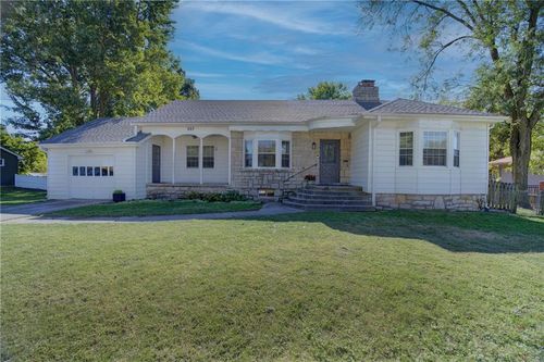 207 Sw 3rd St, Lee's Summit, MO, 64063-2309 | Card Image