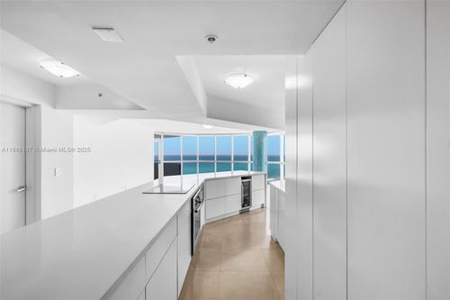 apt-1903-6301 Collins Ave, Miami Beach, FL, 33141-4644 | Card Image