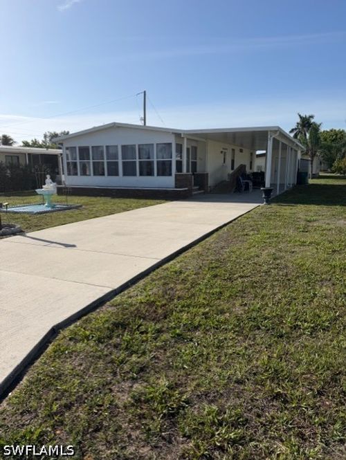 210-210 Pine Key Ln, NAPLES, FL, 34114-8422 | Card Image