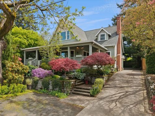 6538 Se 38th Ave, Portland, OR, 97202-7705 | Card Image