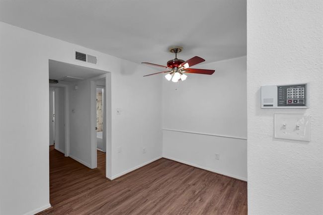 APT-203 - 2100 Wilcrest Dr, Townhouse with 2 bedrooms, 2 bathrooms and null parking in Houston TX | Image 25