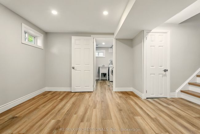 18 Weber Dr, House other with 3 bedrooms, 2 bathrooms and 3 parking in Georgetown ON | Image 29