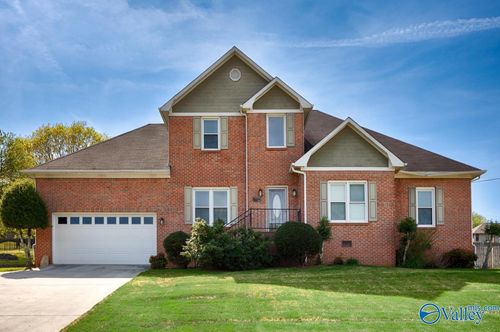 214 Warfe Ct, Huntsville, AL, 35810-6218 | Card Image