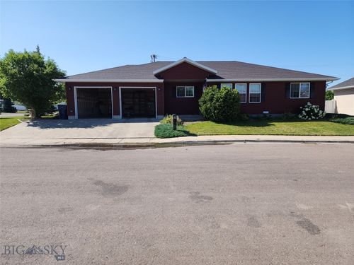 3716 Fairway Dr, Great Falls, MT, 59401-2285 | Card Image